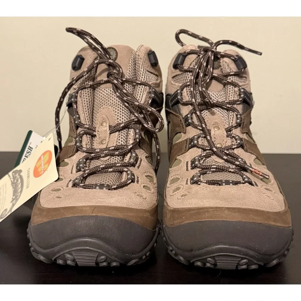 MERRELL Chameleon Arc Mid WP Hiking Trail Backpacking Boots Womens 9.5 Brown NWT